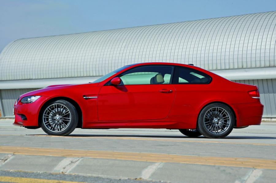  BMW M3 2008 года  (фото 172 из 219)